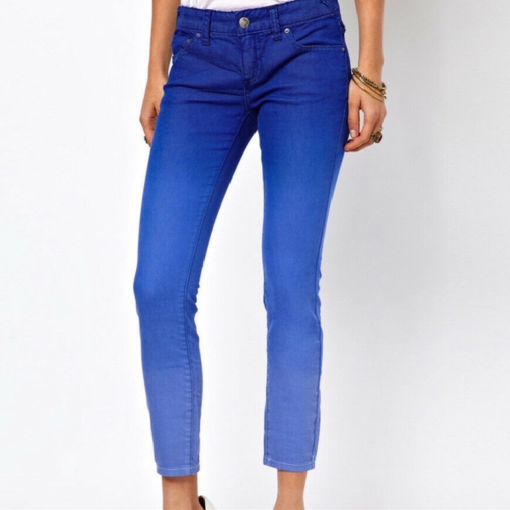 Free People Dip Dye Ombre Skinny Jeans Cropped Blue Sz 24